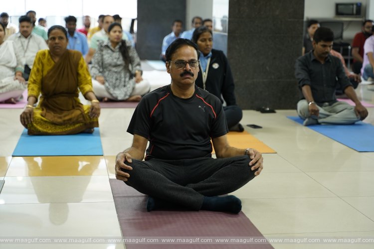 హైదరాబాద్ మెట్రో రైలు ఆధ్వర్యంలో యోగా వేడుకలు